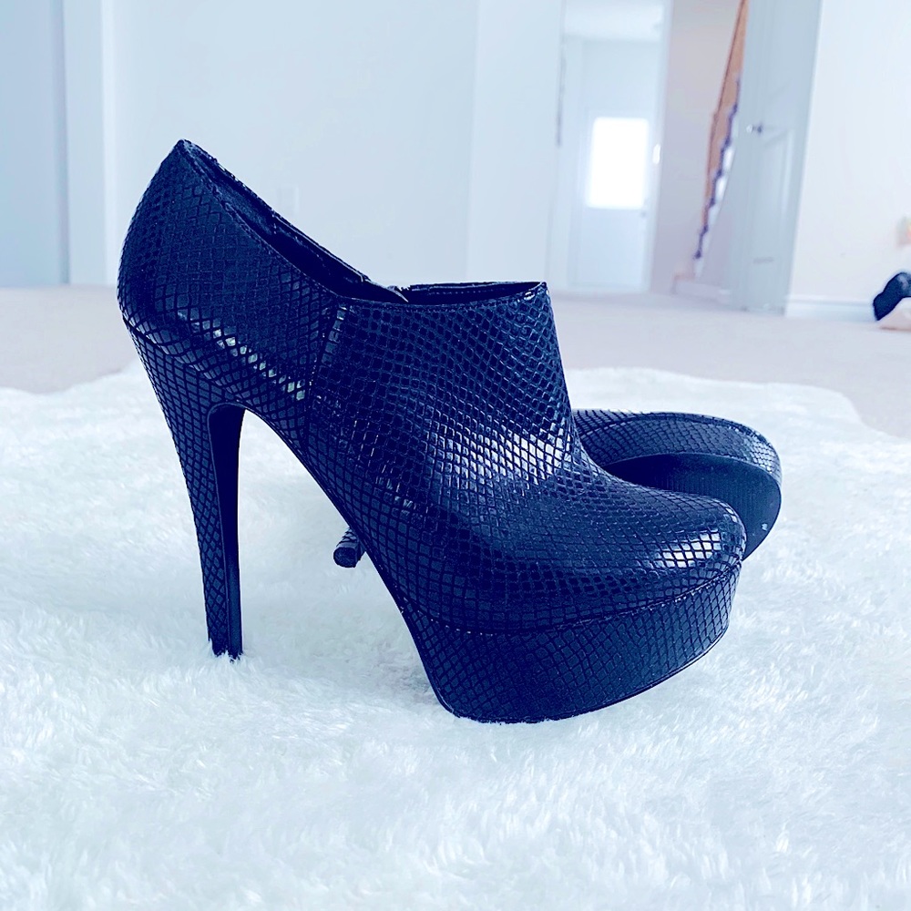 Aldo Black High Heeled Snake Skinned Ankle Boot
